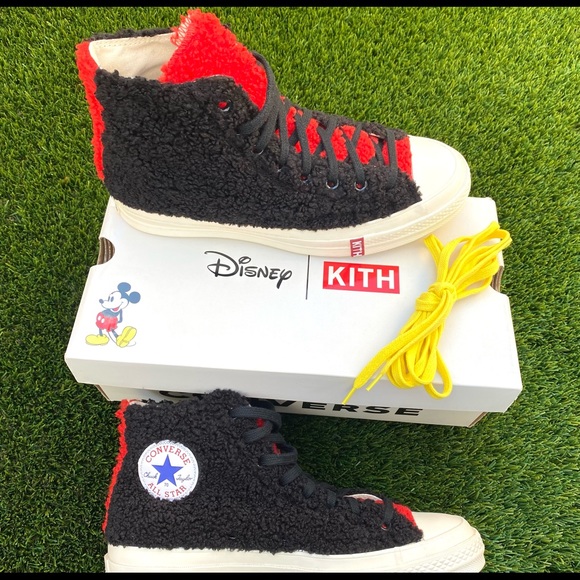 Kith x Disney x Converse Chuck 70 High Top "Mickey Mouse Fur" Black Red Sherpa - Picture 9 of 11